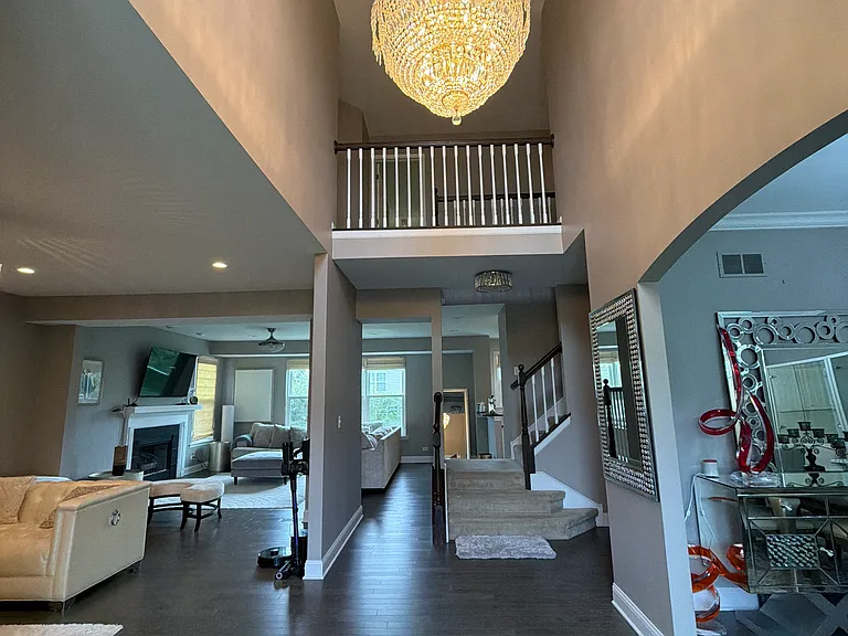 Morningview Dr — Photo 8
