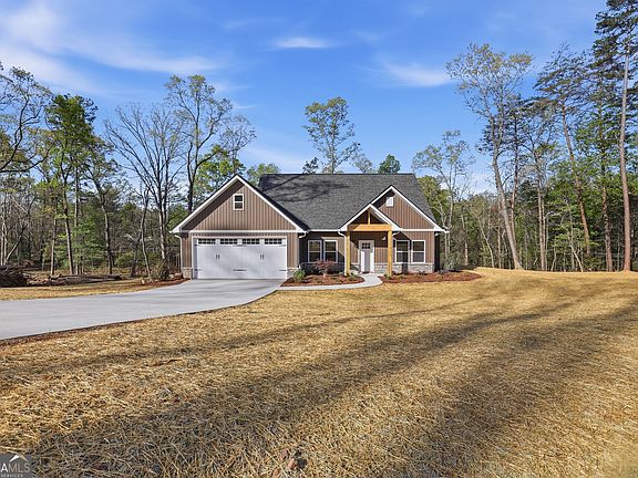 2nd image of 204 Edwards Rd