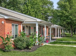 61 N Maple St #2, Orwell, OH 44076