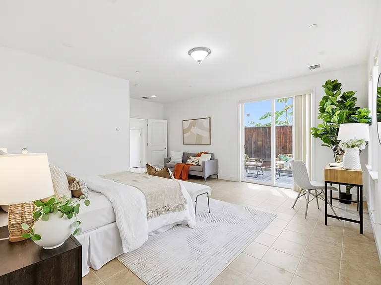 3553 Meyer Pl — Photo 19