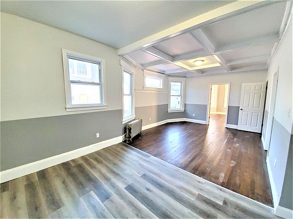 4th image of 182 N 17th St #2Q