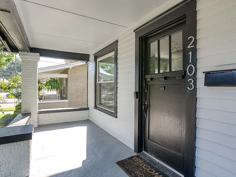 2103 Wrocklage Ave — Photo 5