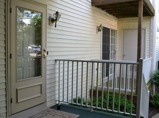 250 Potomac Dr #250, Basking Ridge, NJ 07920