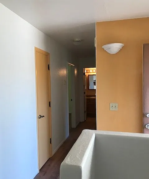 686 S 8th St — Photo 3