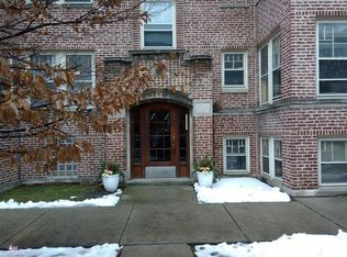 1901 W Argyle St APT 03, Chicago, IL 60640