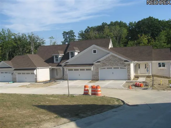 10956 Stream View Ln Unit 70, Concord Township, OH 44077