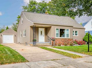 2225 N Clark St, Appleton, WI 54911