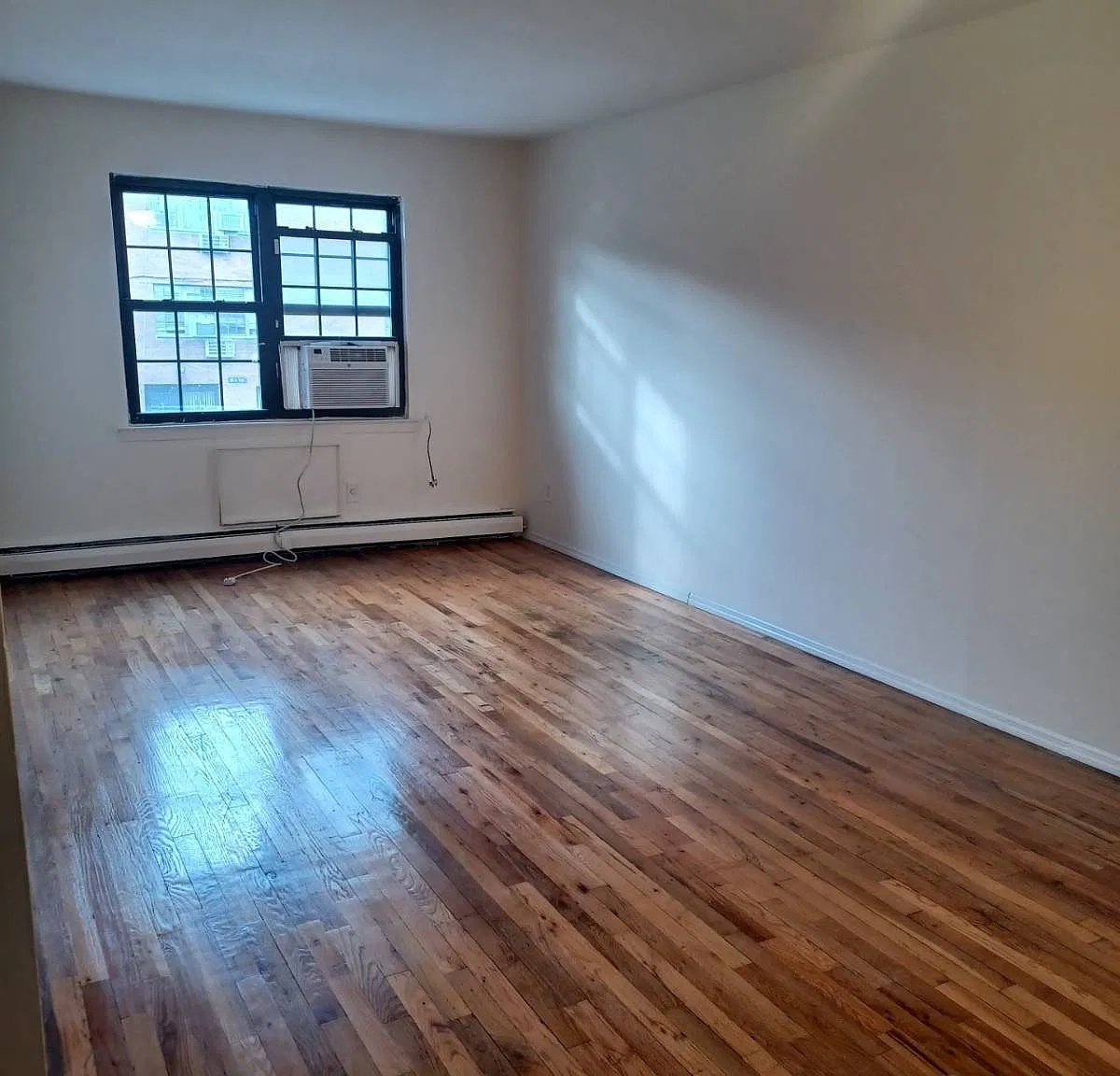 1 bed, 1.0 bath, 600 sqft, $2,200 — Photo 4