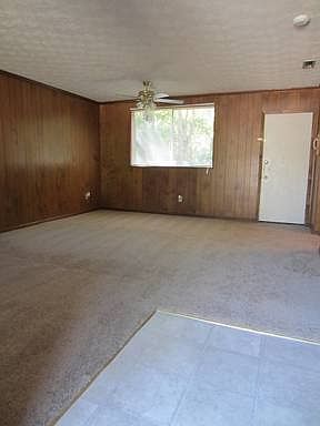 3rd image of 207 E Moore St APT I
