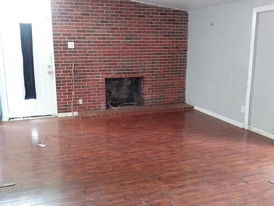 2nd image of 8506 Red Fir Dr
