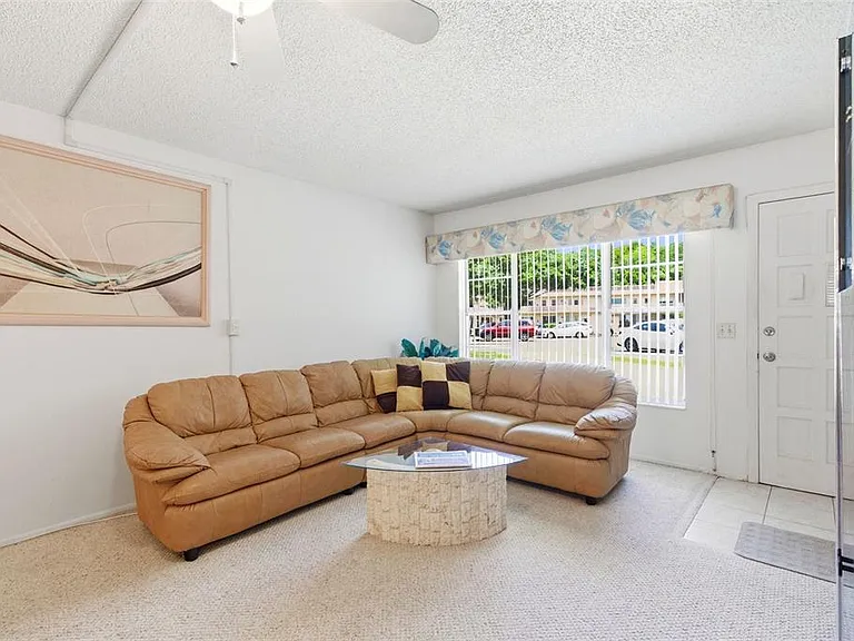 2386 Sumatran Way #14 — Photo 6