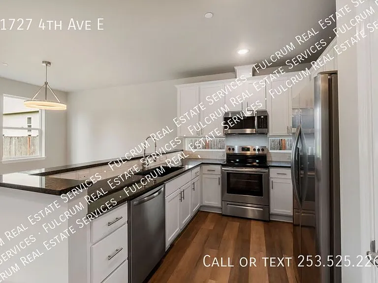 11727 4th Ave E — Photo 6