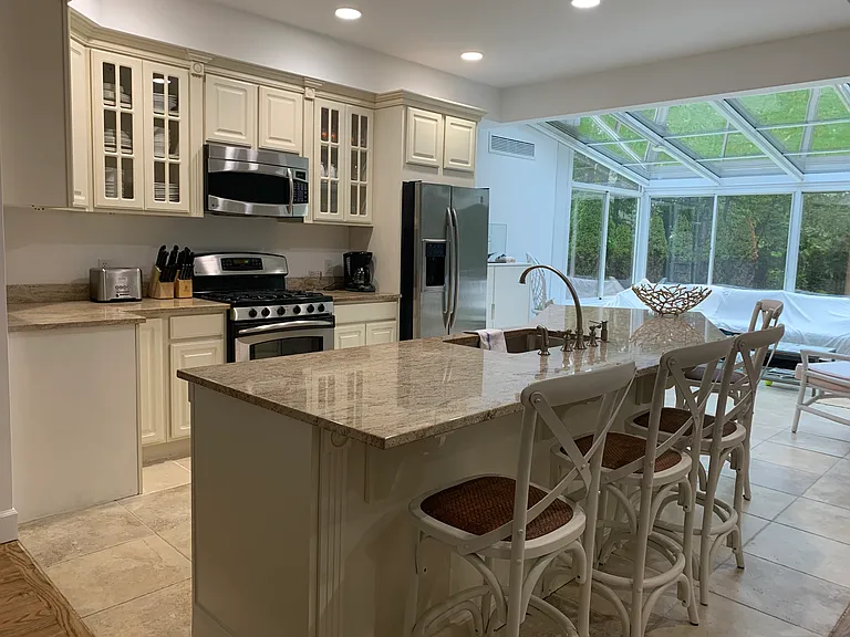 253 Norfolk Dr — Photo 23