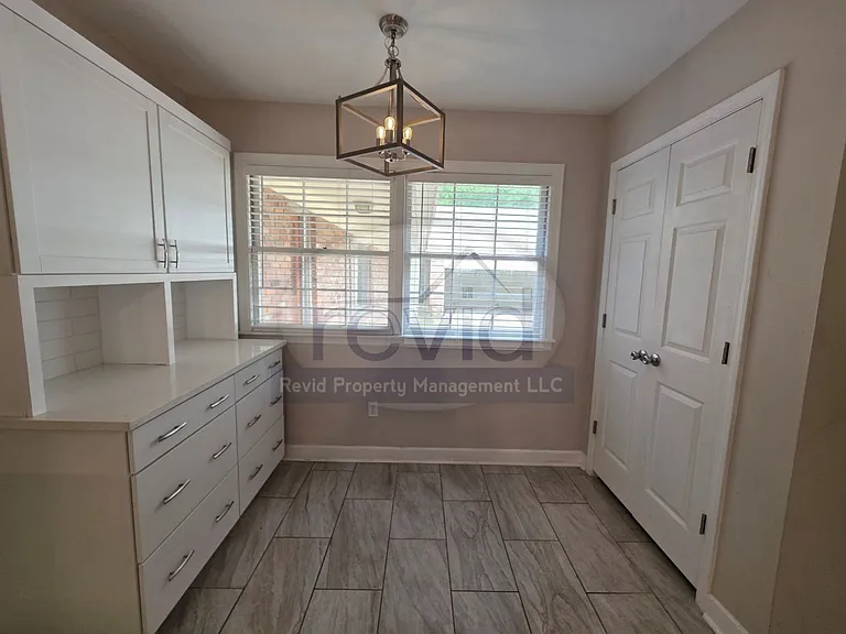 99 Perkins Ext — Photo 16