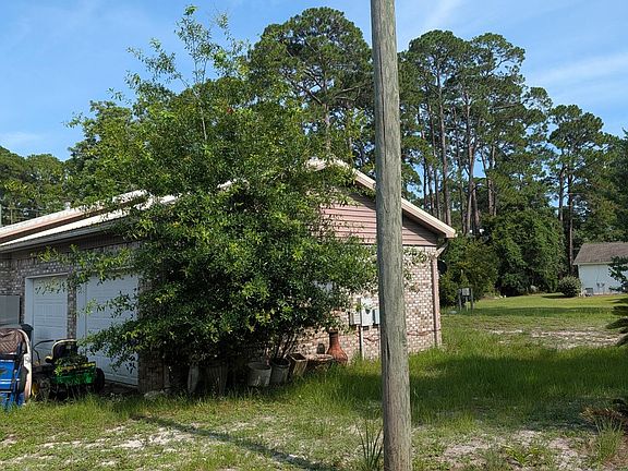 5th image of 1234 Thompson Rd