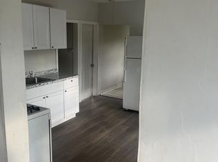 21 Waverly St APT 2, Springfield, MA 01107