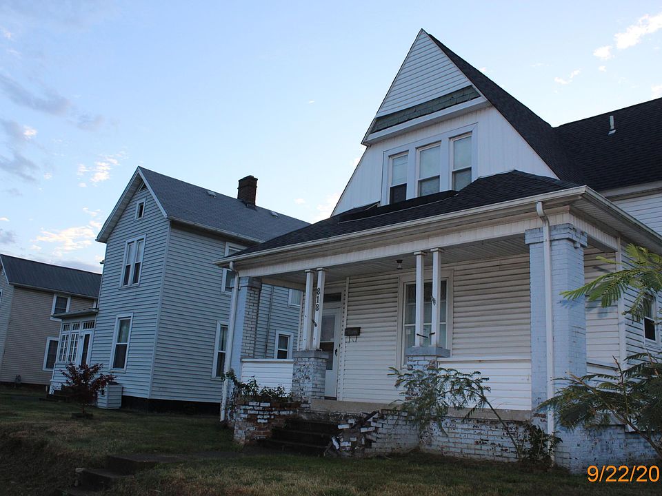 2nd image of 818 S Court St