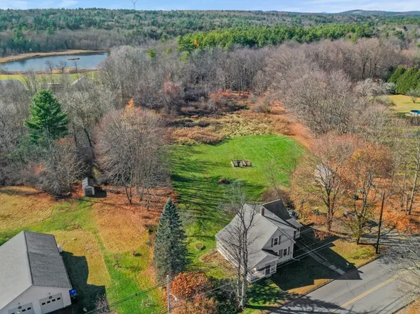 133 Main St, Baldwinville, MA 01436