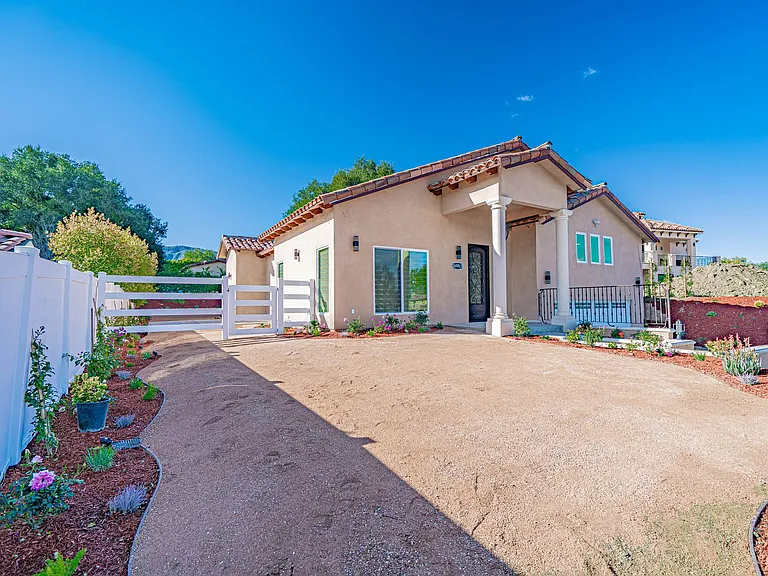 26976 1/2 Sand Canyon Rd — Photo 20