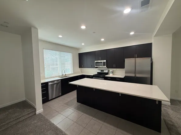 11333 Zapata Ave, San Diego, CA