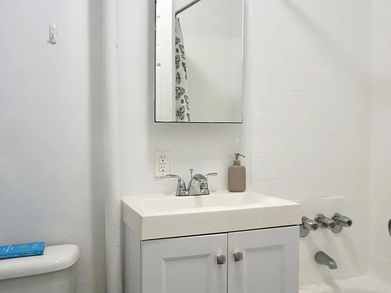 129 W 128th St #1D — Photo 8