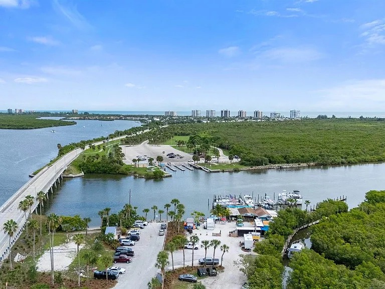 4003 S Indian River Dr — Photo 33