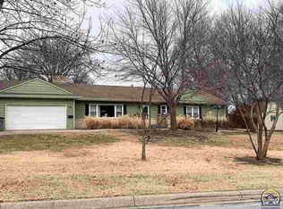 936 Huntington Rd, Emporia, KS 66801