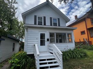 921 N 13th Ave E, Duluth, MN 55805
