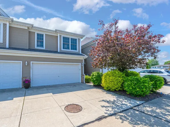 143 Cherryl Ln, Algonac, MI 48001