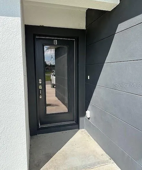 542 Kilimanjaro Dr #B — Photo 3