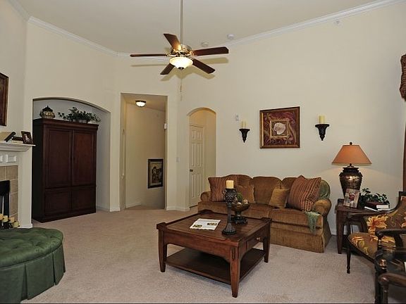 2nd image of 25675 Overlook Pkwy APT 2201