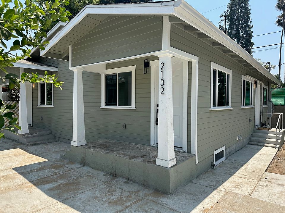1st image of 2132 Yosemite Dr