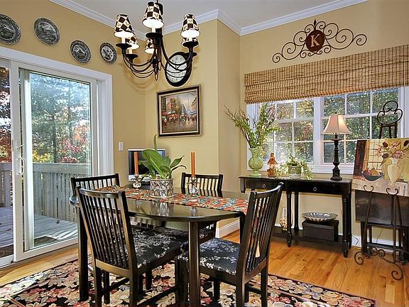 Breakfast Nook