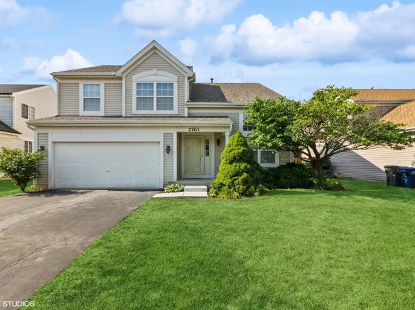 2763 Providence Ln, Montgomery, IL 60538