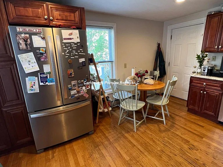279 Pearl St #3 — Photo 6