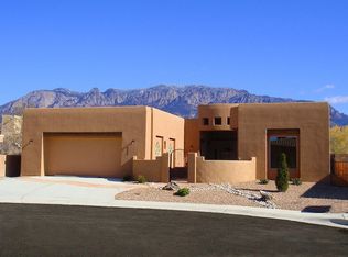 9208 Benjamin Pl NE, Albuquerque, NM 87122