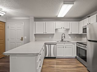 Powers Ridge Rental Condos, Chanhassen, MN 55317