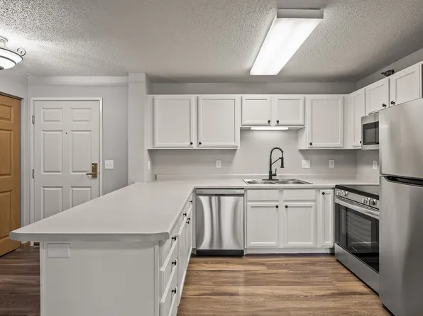 Powers Ridge Rental Condos