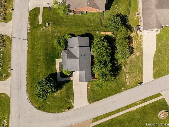 4th image of 7805 Rain Creek Drive