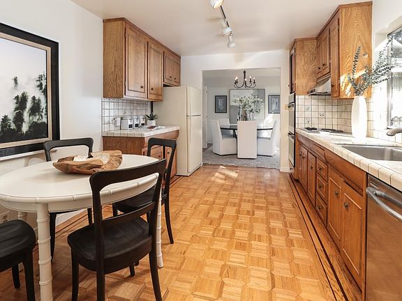5th image of 607 Alameda De Las Pulgas