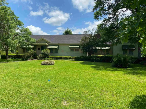 1418 Bonita Ave, Brewton, AL 36426