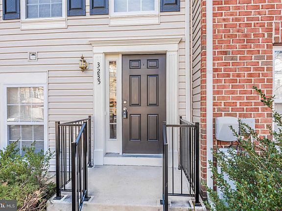 2nd image of 3235 Purple Leaf Ln