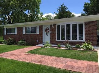 9444 La Jolla Dr, Saint Louis, MO 63132