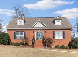 9053 Sparks Dr, Warrior, AL 35180