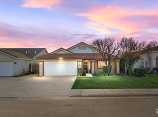 8703 Winlock St, Bakersfield, CA 93312