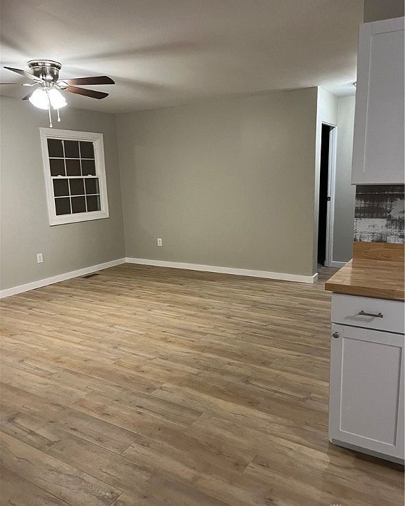 1st image of 6240 Carmin Ave