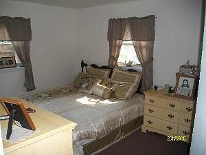 5th image of 18859 W Louise Dr