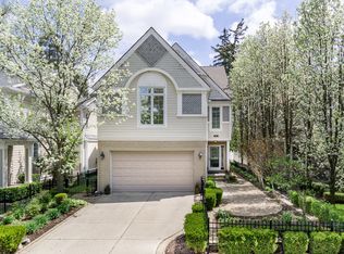 915 S Chester St, Birmingham, MI 48009