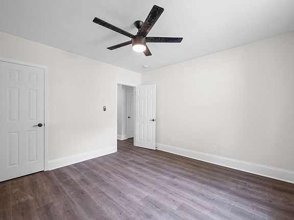 5th image of 1203 Nellie St