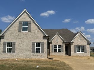 8980 Acorn Cv, Southaven, MS 38671